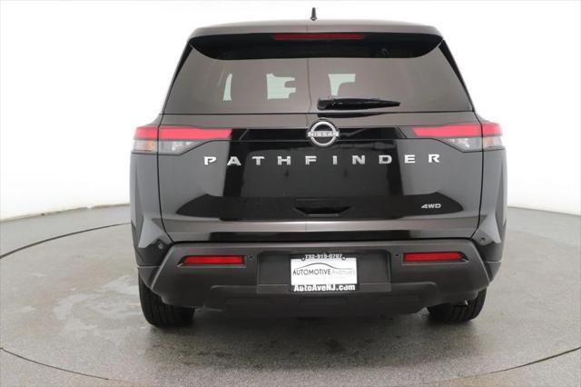 used 2022 Nissan Pathfinder car, priced at $19,995