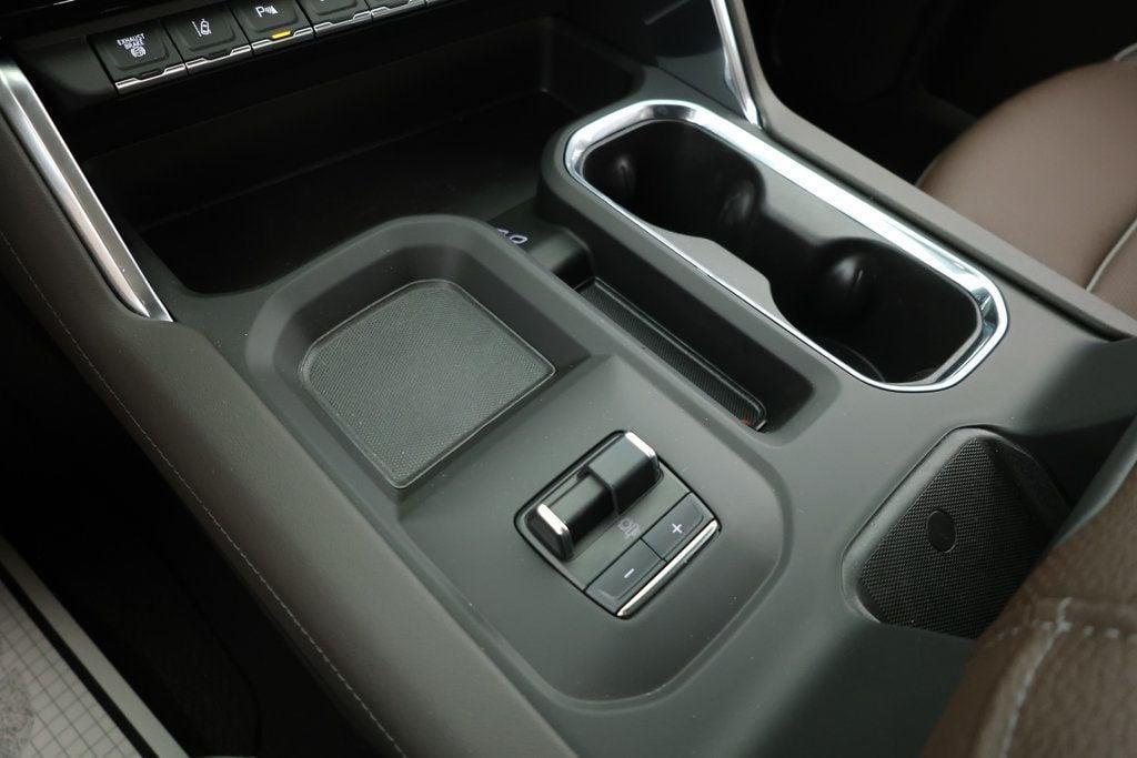 used 2024 GMC Sierra 2500 car, priced at $75,995