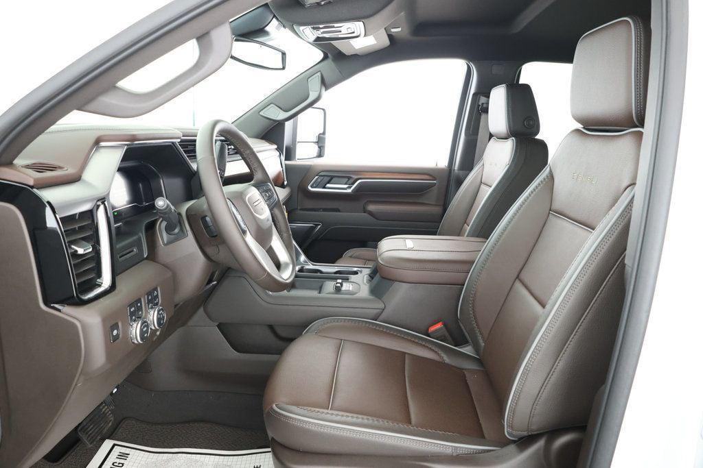 used 2024 GMC Sierra 2500 car, priced at $75,995