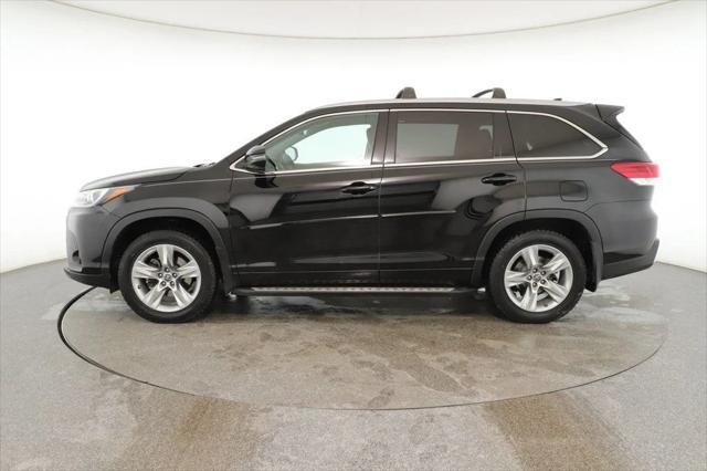 used 2018 Toyota Highlander car, priced at $24,995