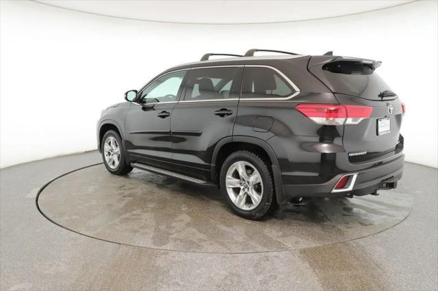 used 2018 Toyota Highlander car, priced at $24,995