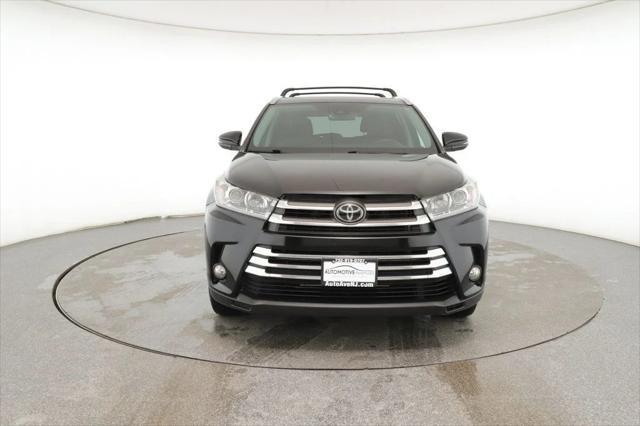 used 2018 Toyota Highlander car, priced at $24,995