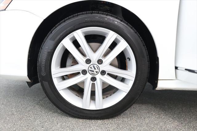 used 2017 Volkswagen Jetta car, priced at $13,995
