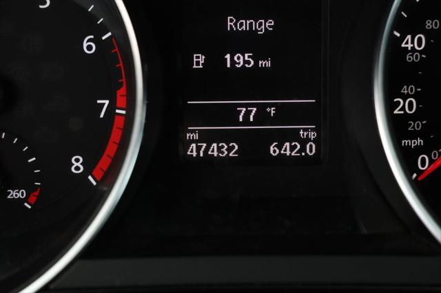 used 2017 Volkswagen Jetta car, priced at $13,995