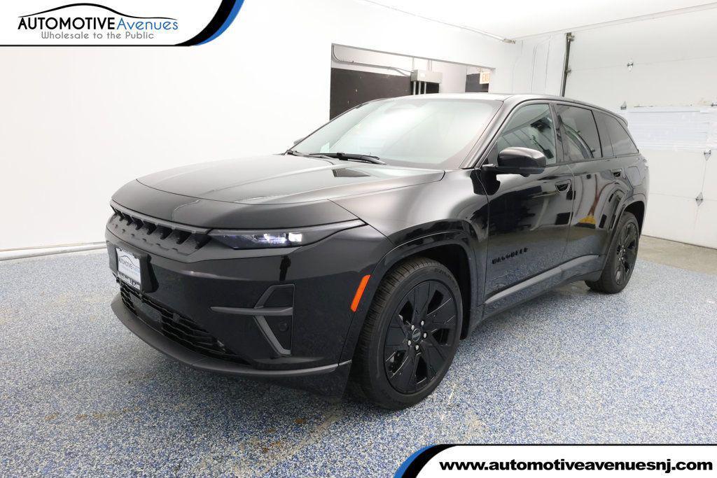 used 2024 Jeep Wagoneer S car, priced at $44,495