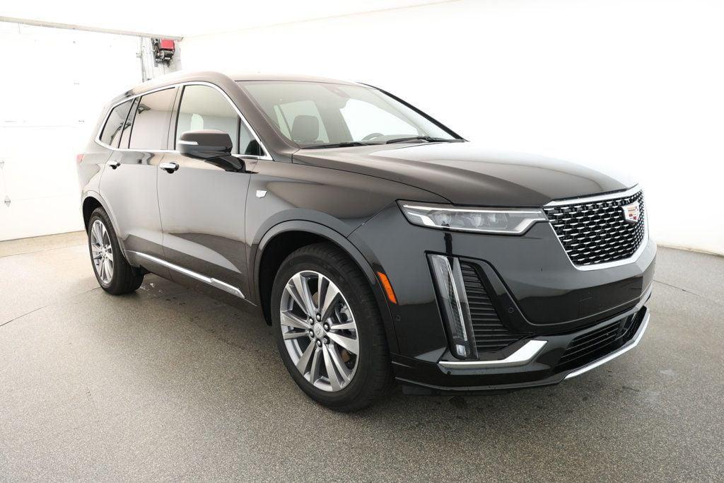 used 2024 Cadillac XT6 car, priced at $45,995
