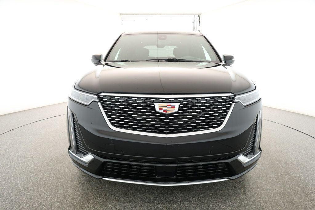 used 2024 Cadillac XT6 car, priced at $45,995