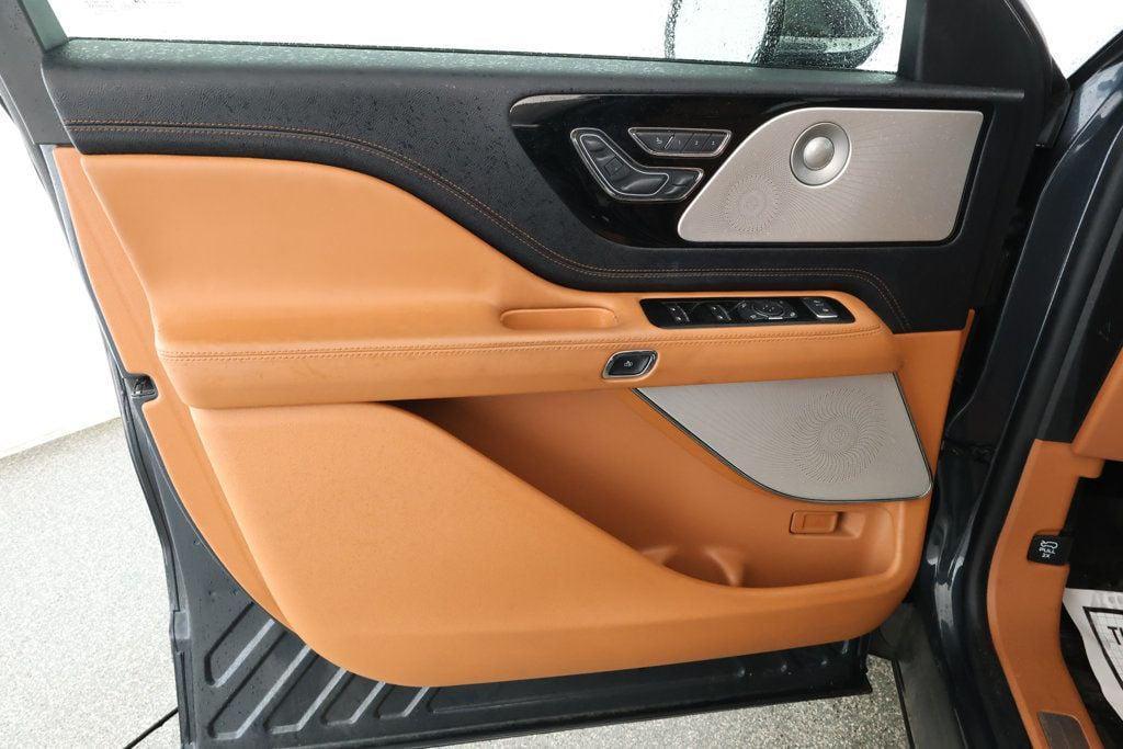 used 2022 Lincoln Aviator car, priced at $40,495