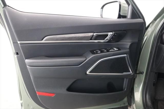 used 2024 Kia Telluride car, priced at $44,495