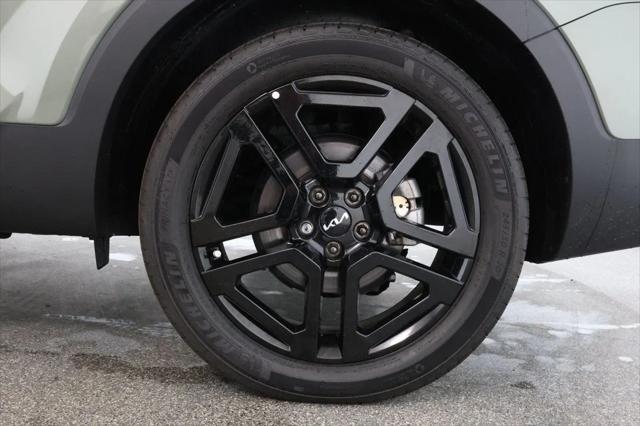 used 2024 Kia Telluride car, priced at $44,495