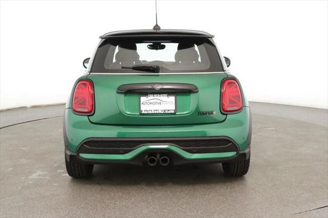 used 2022 MINI Hardtop car, priced at $24,695