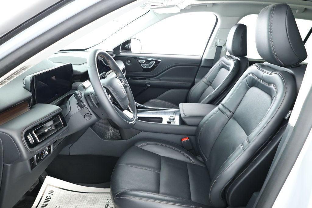used 2025 Lincoln Aviator car, priced at $59,495