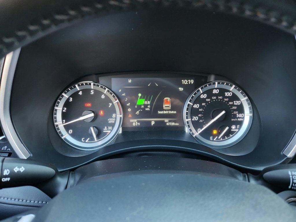 used 2022 Toyota Highlander car, priced at $29,695