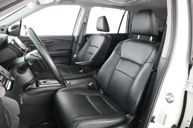 used 2022 Honda Pilot car, priced at $29,495