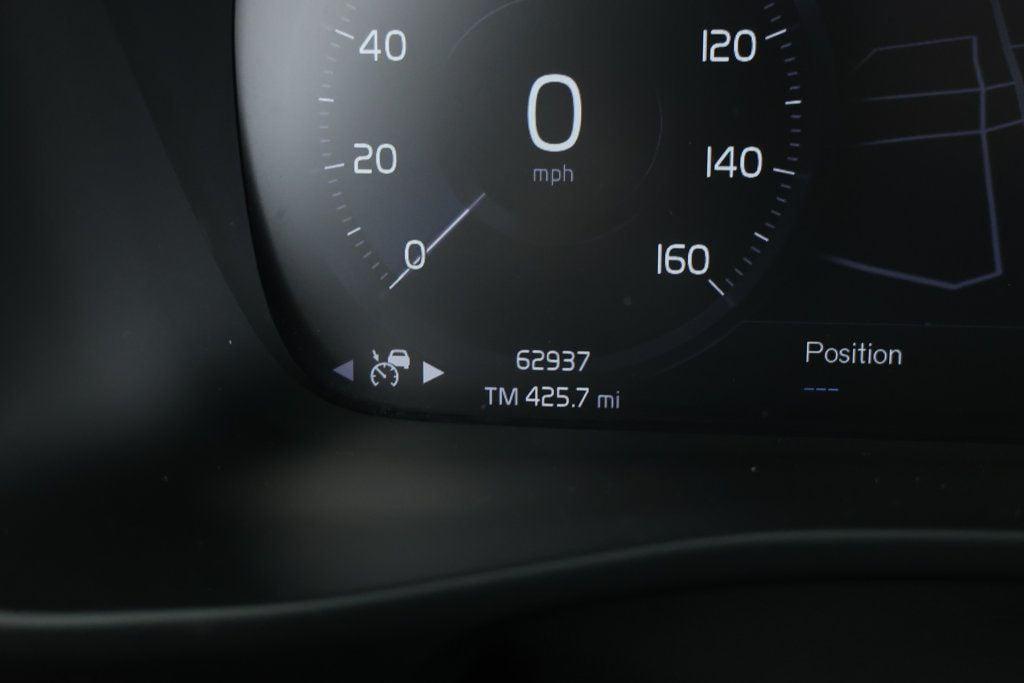 used 2022 Volvo XC40 car, priced at $23,995