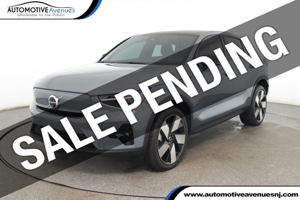 used 2023 Volvo C40 Recharge Pure Electric car, priced at $24,495