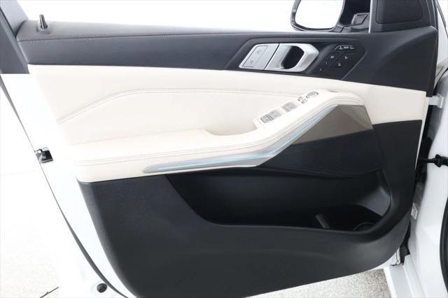used 2022 BMW X7 car, priced at $48,295