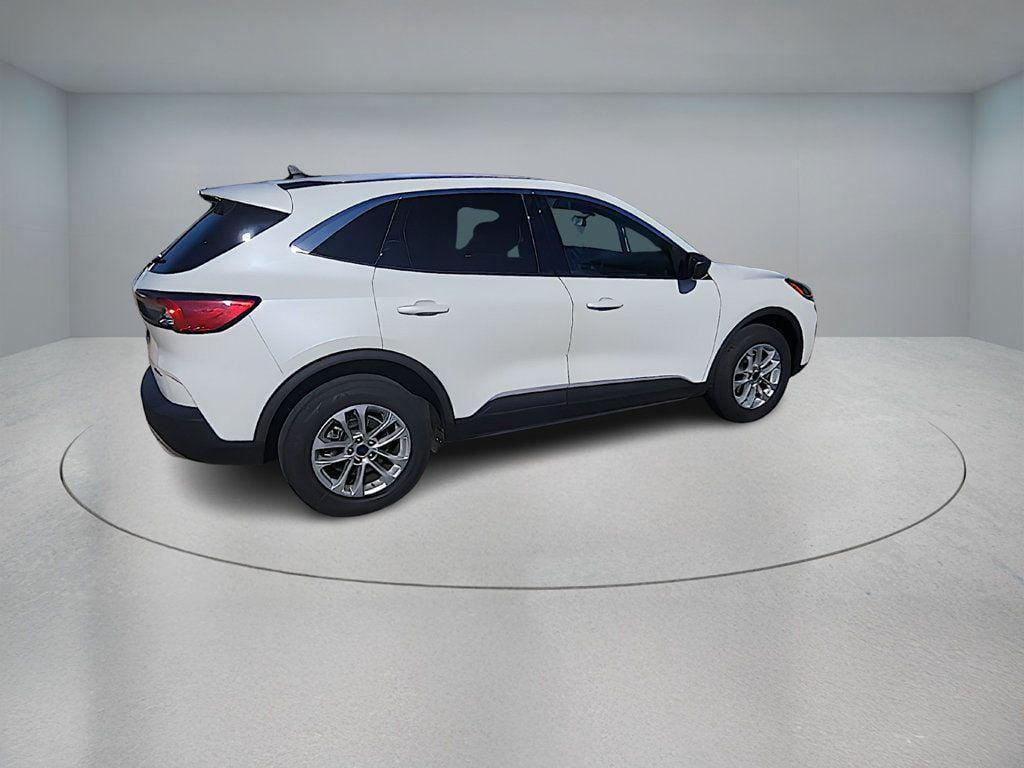 used 2022 Ford Escape car, priced at $18,495