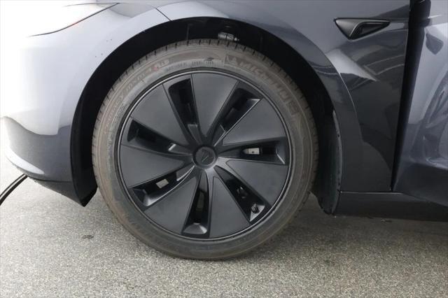 used 2024 Tesla Model 3 car, priced at $30,995