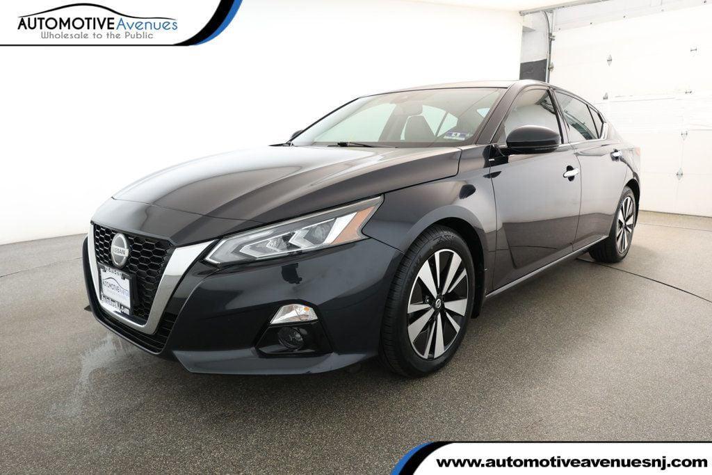used 2019 Nissan Altima car, priced at $19,995