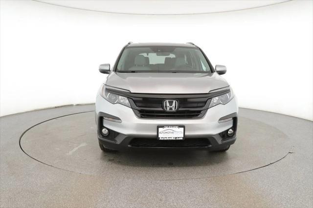 used 2022 Honda Pilot car, priced at $29,995