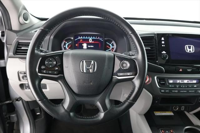 used 2022 Honda Pilot car, priced at $29,995