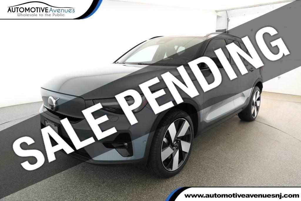used 2023 Volvo XC40 Recharge Pure Electric car, priced at $26,995