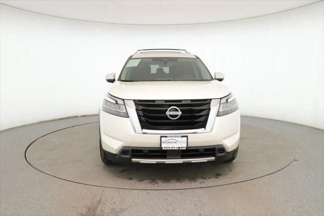 used 2024 Nissan Pathfinder car, priced at $37,995