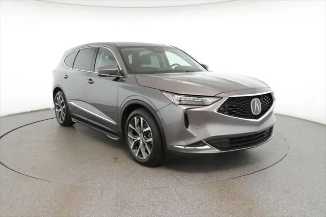 used 2022 Acura MDX car, priced at $35,495