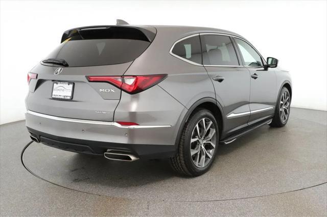 used 2022 Acura MDX car, priced at $35,495