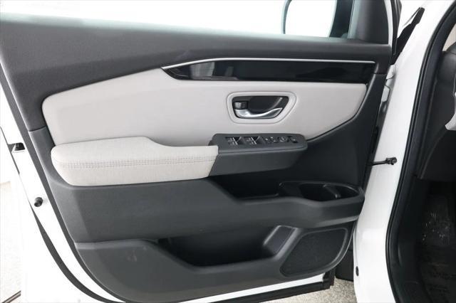 used 2024 Honda Pilot car, priced at $31,995