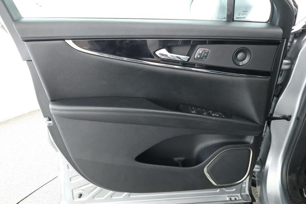 used 2021 Lincoln Nautilus car, priced at $34,995