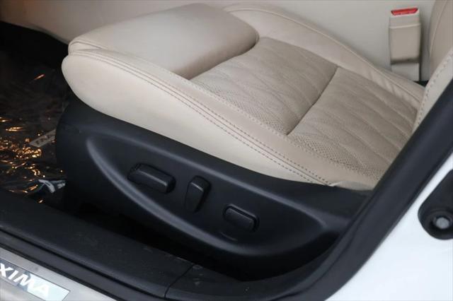 used 2023 Nissan Maxima car, priced at $29,295