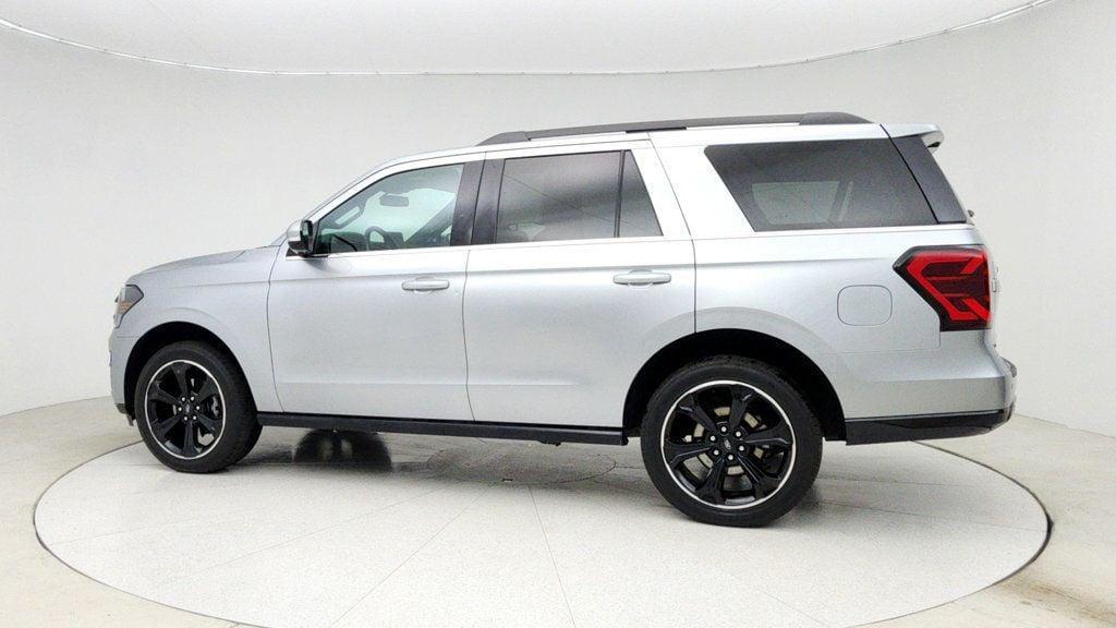 used 2024 Ford Expedition car, priced at $49,995