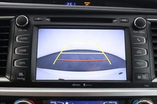 used 2015 Toyota Highlander car, priced at $14,795