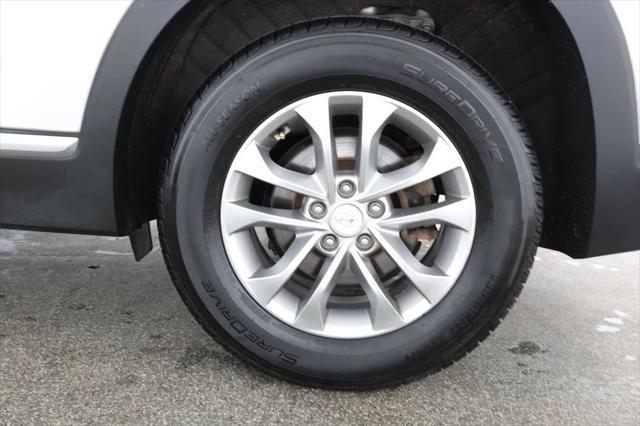 used 2020 Hyundai Santa Fe car, priced at $14,295