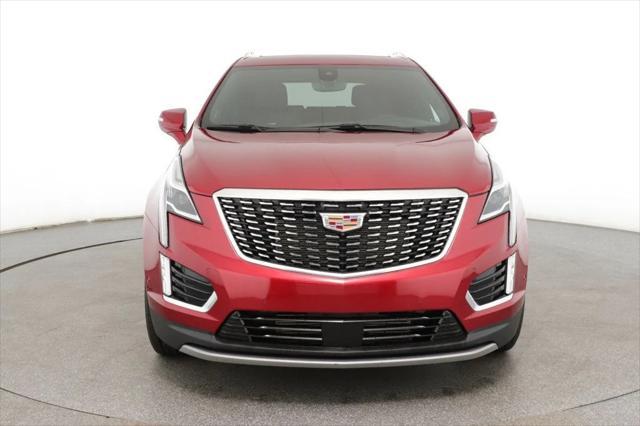 used 2024 Cadillac XT5 car, priced at $43,995