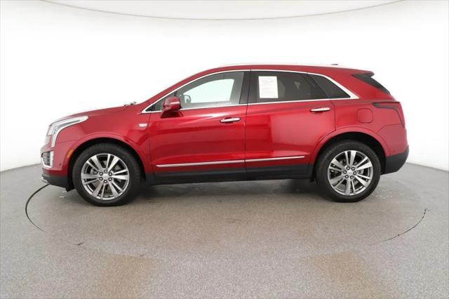 used 2024 Cadillac XT5 car, priced at $43,995