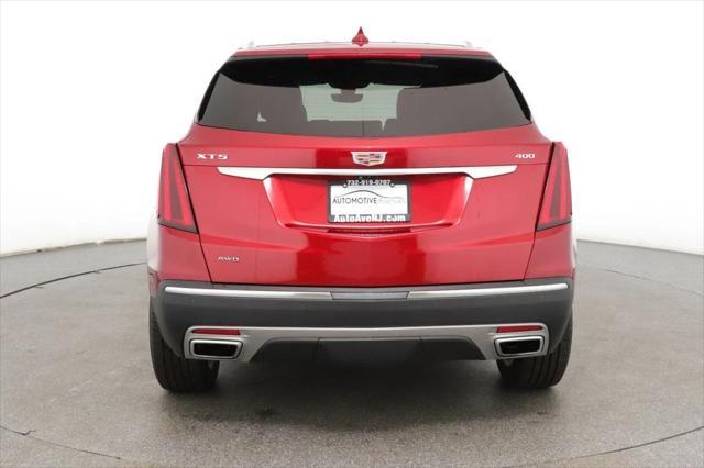 used 2024 Cadillac XT5 car, priced at $43,995