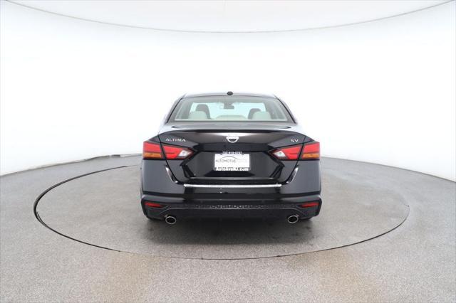 used 2023 Nissan Altima car, priced at $19,995