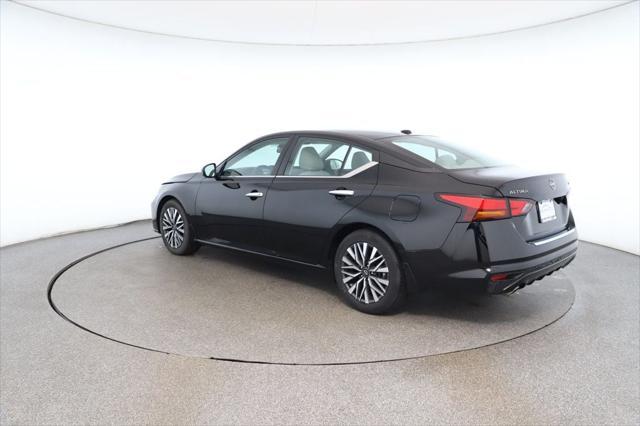 used 2023 Nissan Altima car, priced at $19,995