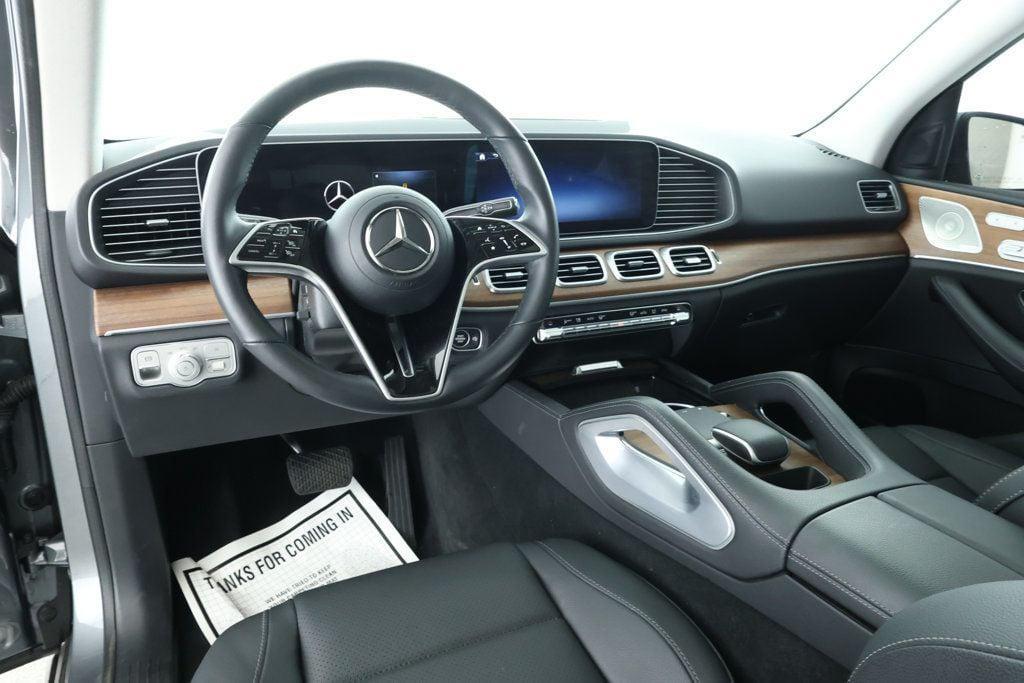 used 2025 Mercedes-Benz GLE 350 car, priced at $54,995