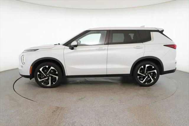 used 2022 Mitsubishi Outlander car, priced at $18,995