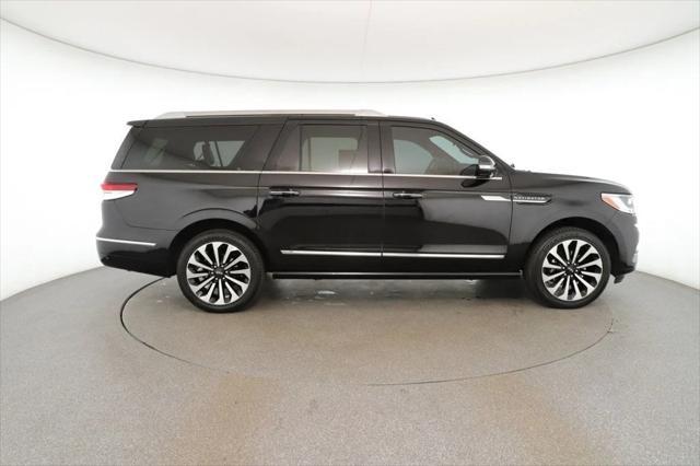 used 2023 Lincoln Navigator car, priced at $62,495