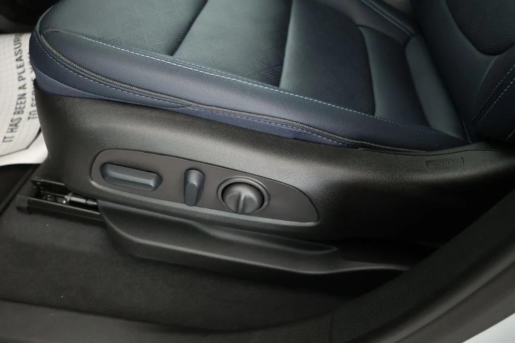 used 2023 Chevrolet Bolt EUV car, priced at $25,995