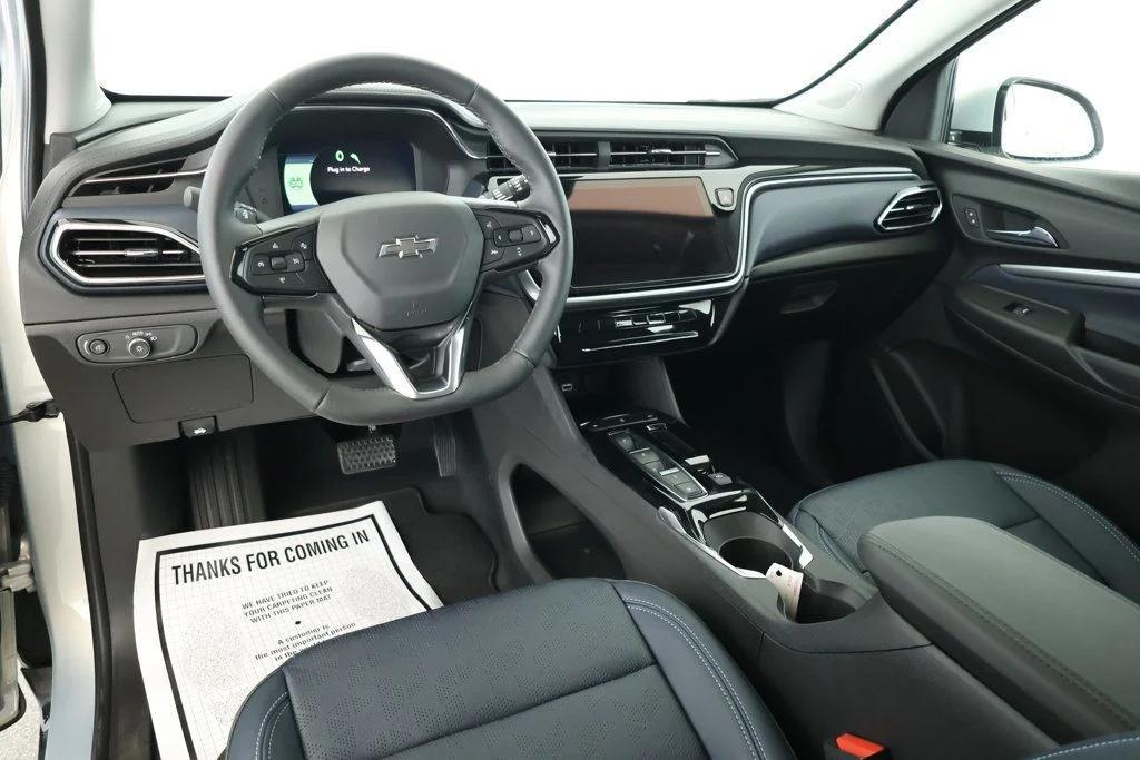used 2023 Chevrolet Bolt EUV car, priced at $25,995