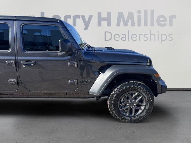 new 2025 Jeep Wrangler car, priced at $47,650