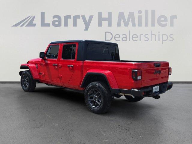 new 2025 Jeep Gladiator car, priced at $45,583