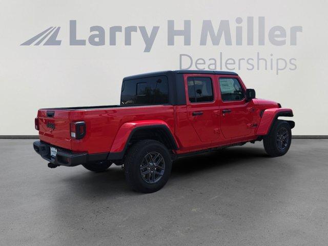new 2025 Jeep Gladiator car, priced at $45,583