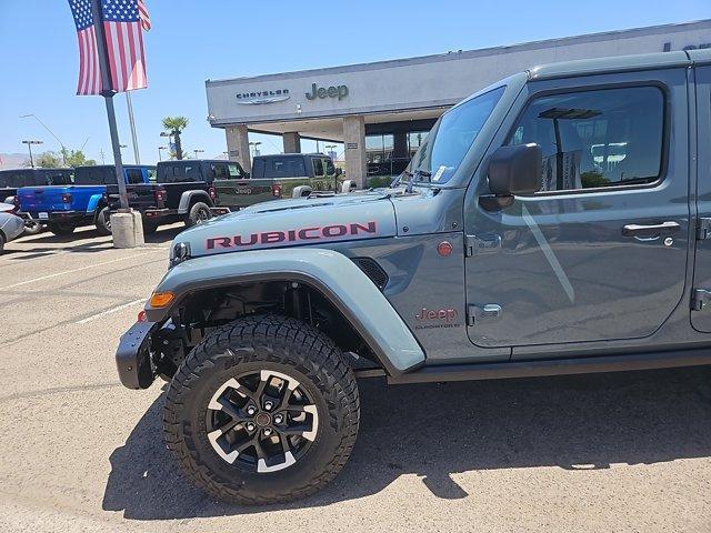 new 2024 Jeep Gladiator car, priced at $64,005